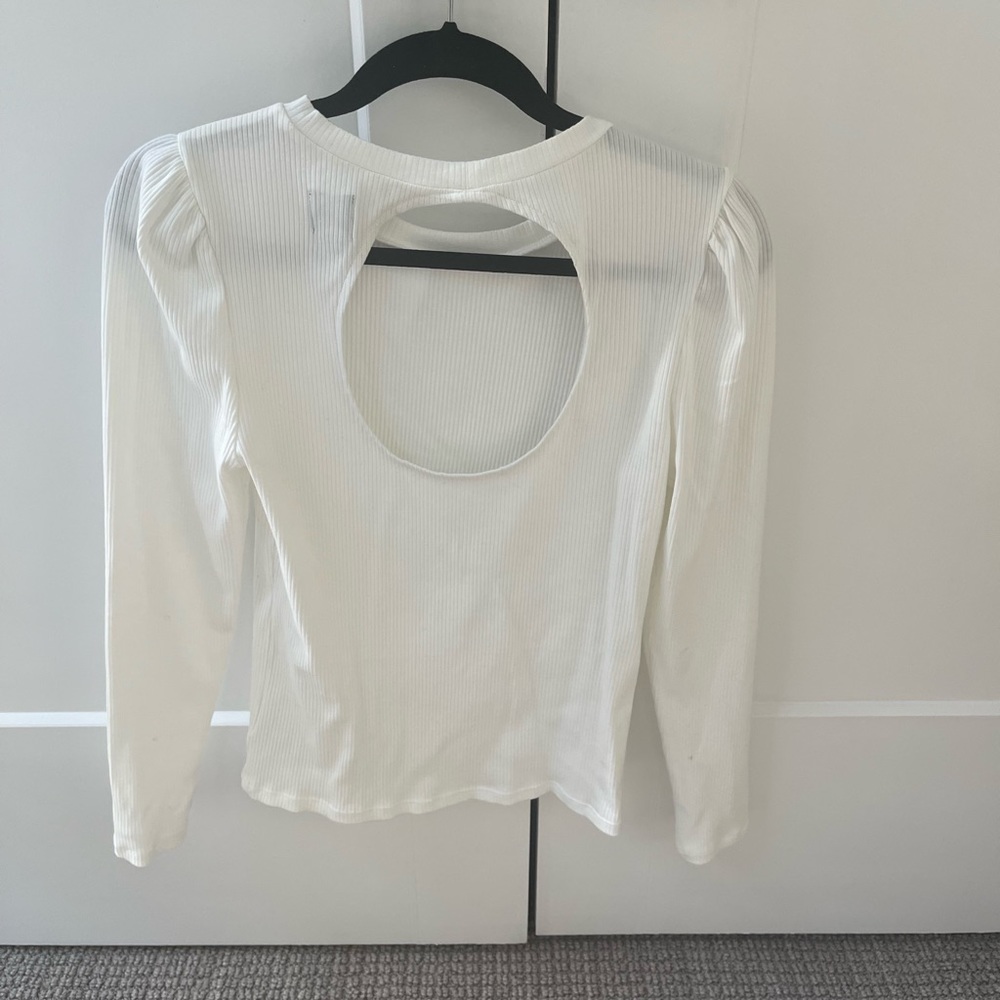 NWT White Ribbed Gap Long Sleeve puff shoulder cut out back top shirt Medium M